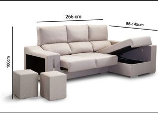 Sofá con Arcón en el Chaiselongue + 2 Puffs