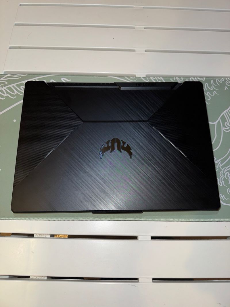ASUS TUF Gaming F15 | i5 10th Gen | 16GB RAM afbeelding 2