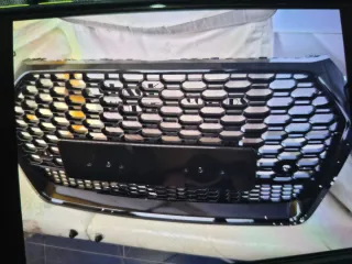 Panel frontal Audi abeja RS