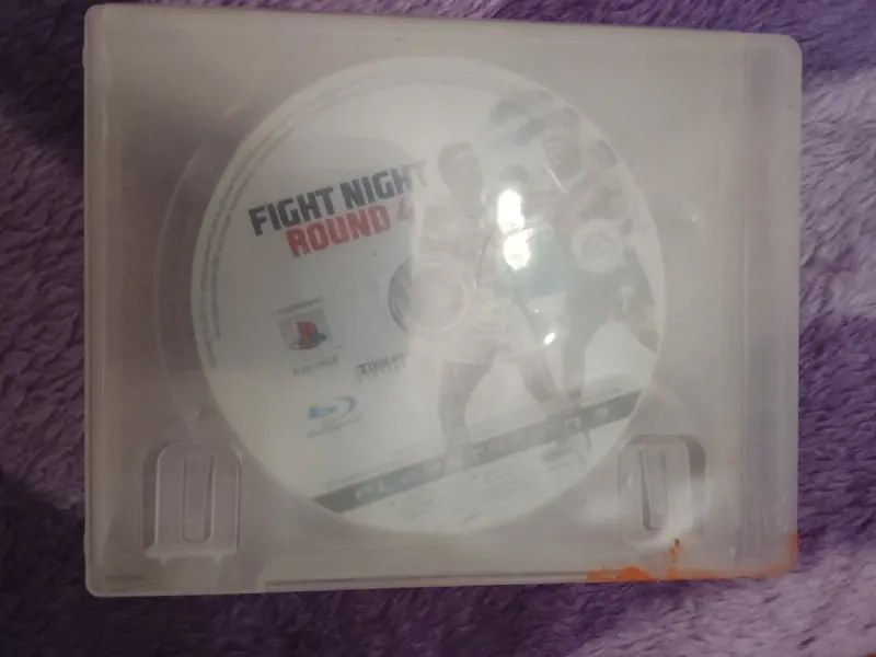 Fight Night Round 4 PS3 Solo cd
