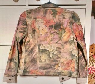 Chaqueta vaquera reversible floral