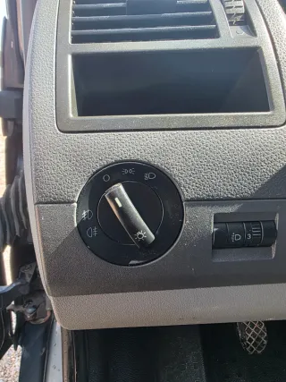 Volkswagen Transporter T5 2006