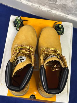 Timberland Stivali Gialli Taglia 43