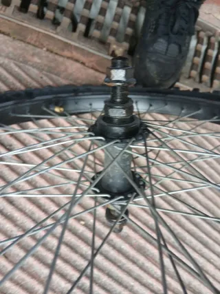 Coppia cerchi 20 pollici