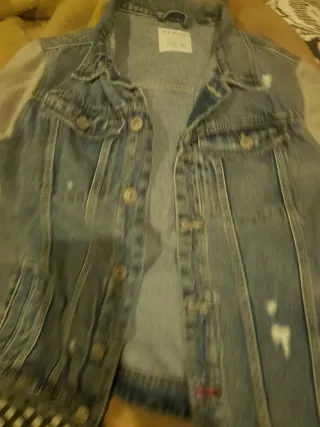 Cazadora vaquera mangas sudadera T.11/12