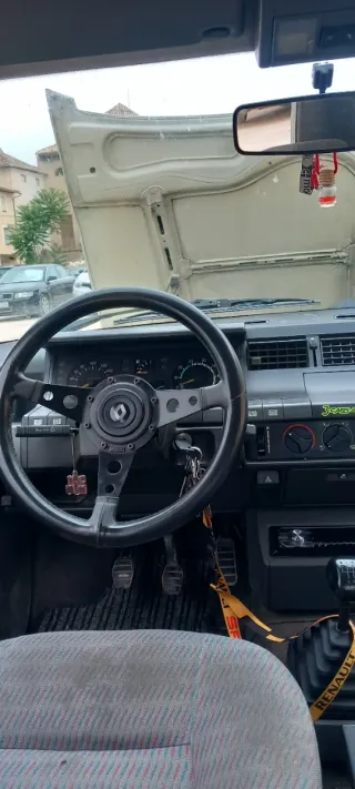 Renault super 5 1987