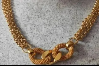 Conjunto Joyas: Collar, Pulsera y Broche