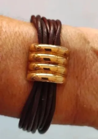 Conjunto Joyas: Collar, Pulsera y Broche