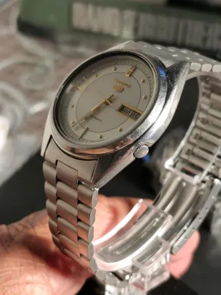 Reloj Seiko 5 Automático Vintage Calibre 7009