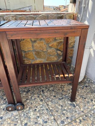 Barbacoa y muebles de teca