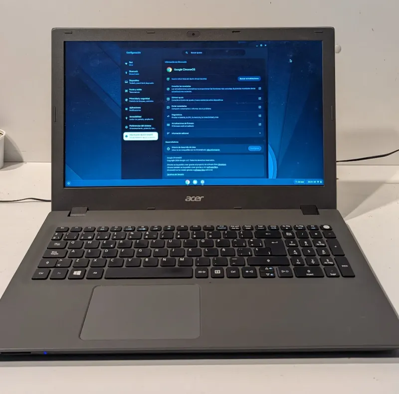 Portátil Acer ChromeOS Negro/Gris con funda