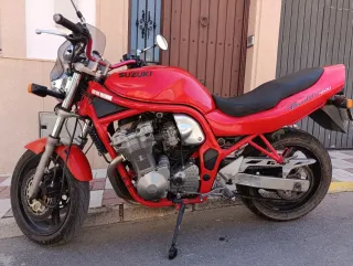 Suzuki Bandit 600