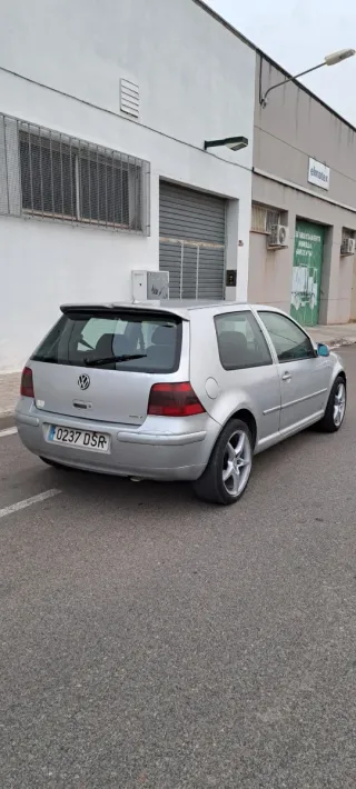 Volkswagen Golf 1.9 tdi