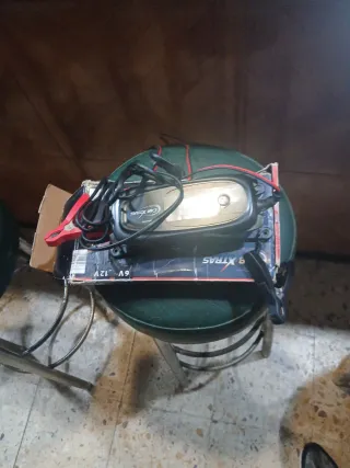 Cargador Baterías Coche 6V/12V