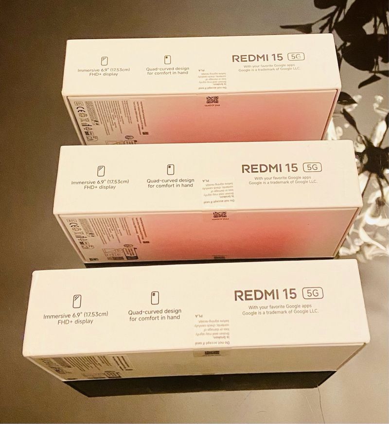 3 x Xiaomi Redmi 15 5G 256GB Nuevo afbeelding 3