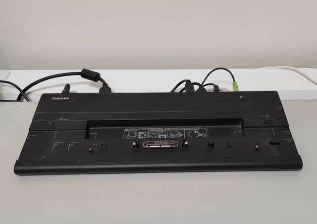 Base de conexión Toshiba PA5116E-1PRP