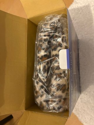 Manta con mangas batamanta con diseño estampado