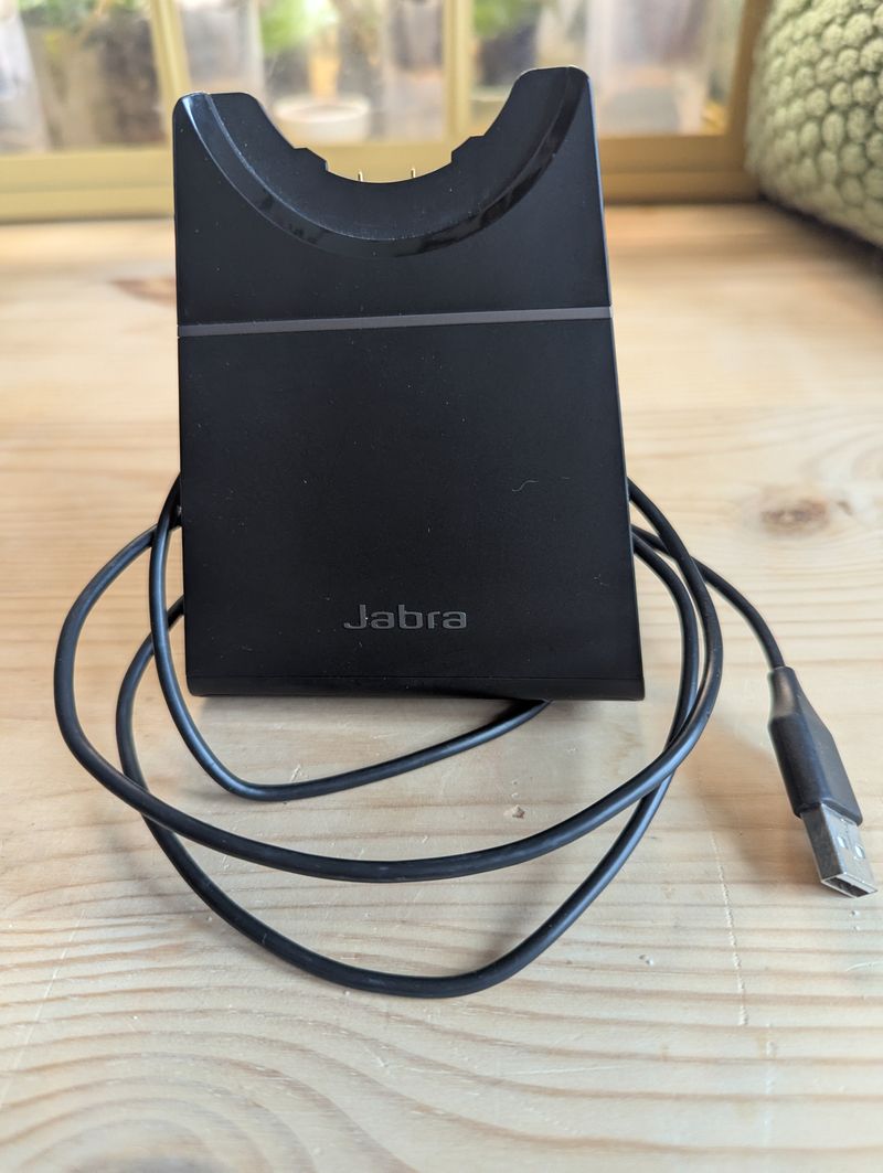 Soporte Carga Jabra Evolve2 65 Negro