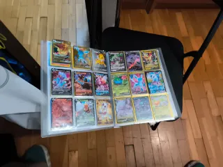 Álbum Pokémon con cartas japonesas