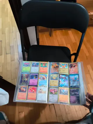 Álbum Pokémon con cartas japonesas