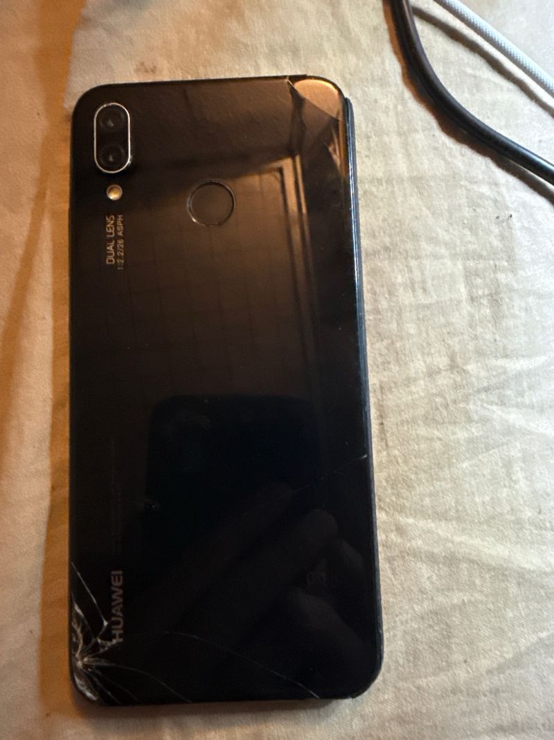 Huawei ANE-LX1 Negro piezas o tel para musica afbeelding 3