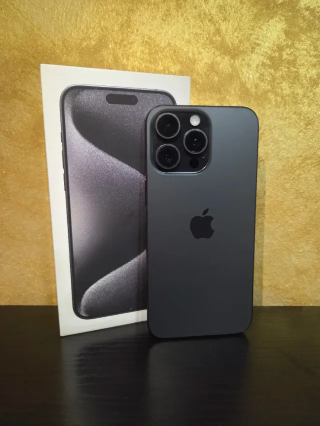 iPhone 15 Pro Max 256GB Titanio