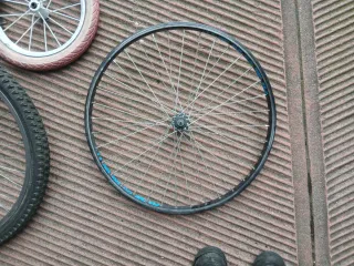 Lotto cerchi bici varie misure