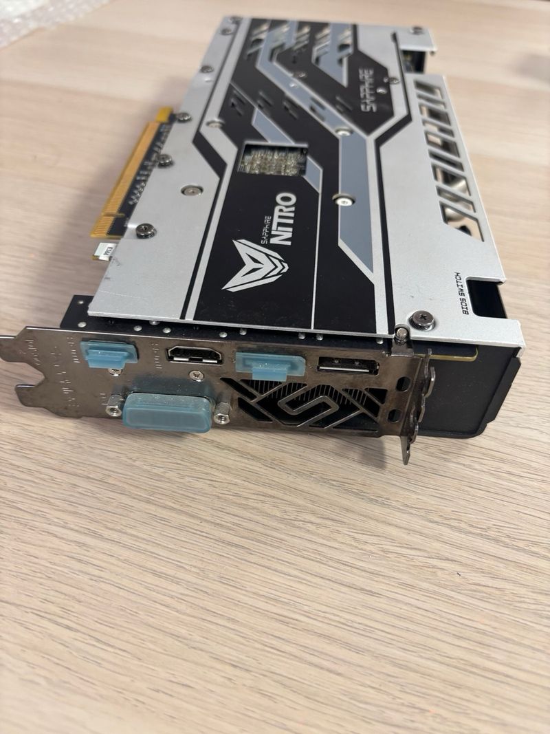 Targeta grafica Sapphire Nitro RX580 4gb afbeelding 3