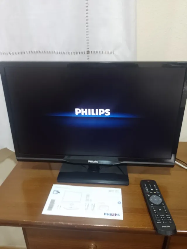 TV Philips 22"