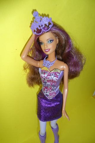 Barbie and the Three Musketeers Viveca Doll 2008