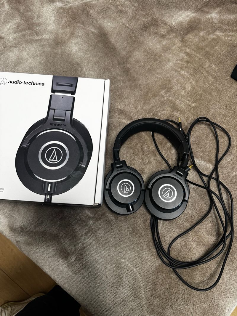 Auriculares Audio-Technica ATH-M40x