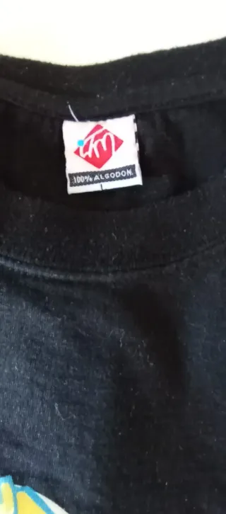 Camiseta negra de concierto "Mago de Oz". T-L.