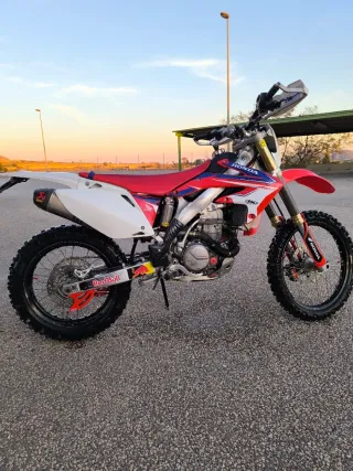 Honda CRF 450 X Enduro Moto
