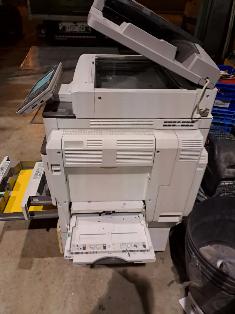 Impresora Multifunción Ricoh MP C3002 afbeelding 2