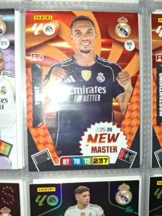 Adrenalyn XL 2025/26 especiales Real Madrid