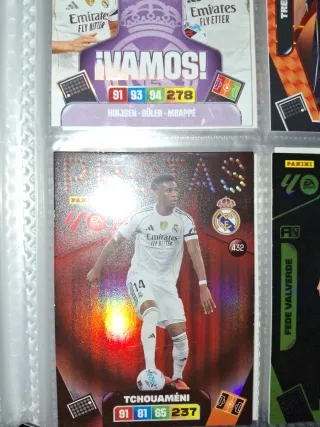 Adrenalyn XL 2025/26 especiales Real Madrid