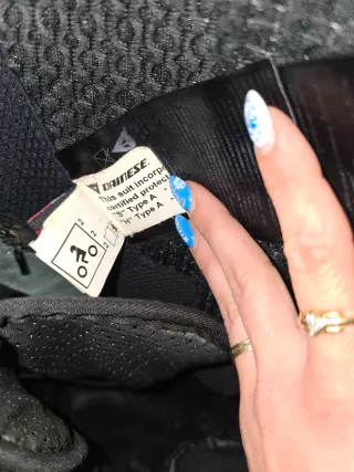 Mono Dainese Modelo T. Aero