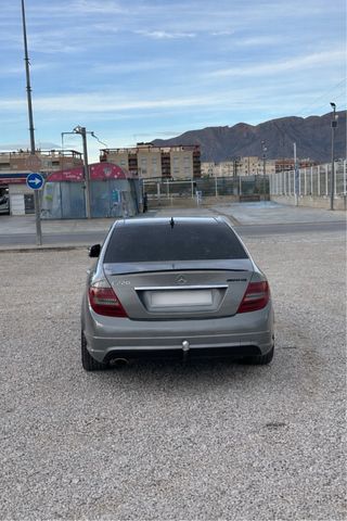 Mercedes-Benz Clase C 2008