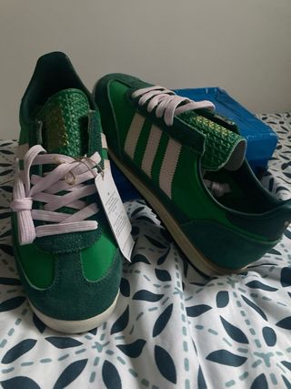 Adidas SL72 Verde/Blanco Talla 42 Nuevas