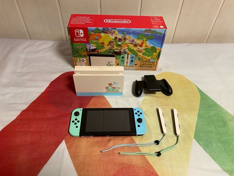 Nintendo Switch Edición Animal Crossing