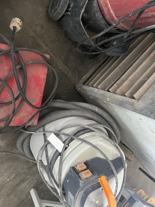 Aspirador Hilti hay dos