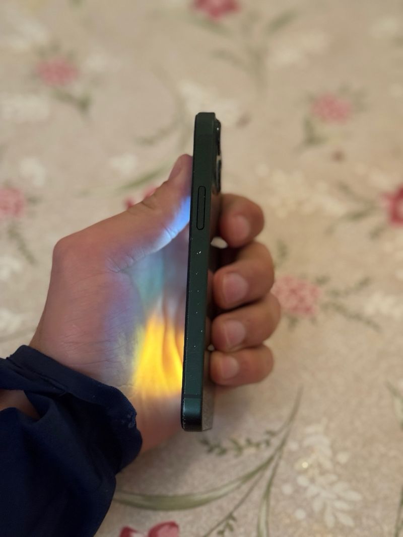 iPhone 13 mini 90% afbeelding 4