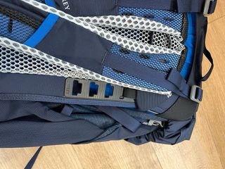 Mochila Osprey Stratos 44 Azul