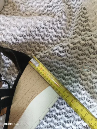 Sandalias cuña negras y beige talla 39