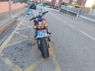 Suzuki GSXR 600 K7 - 11.000 km