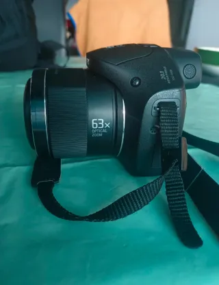 Cámara Sony DSC-H400