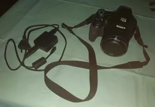 Cámara Sony DSC-H400