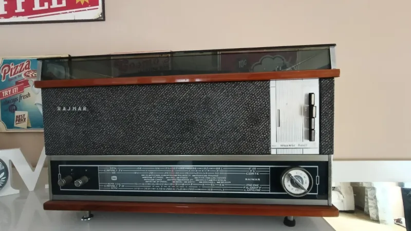 Radio Vintage Rajmar afbeelding 2