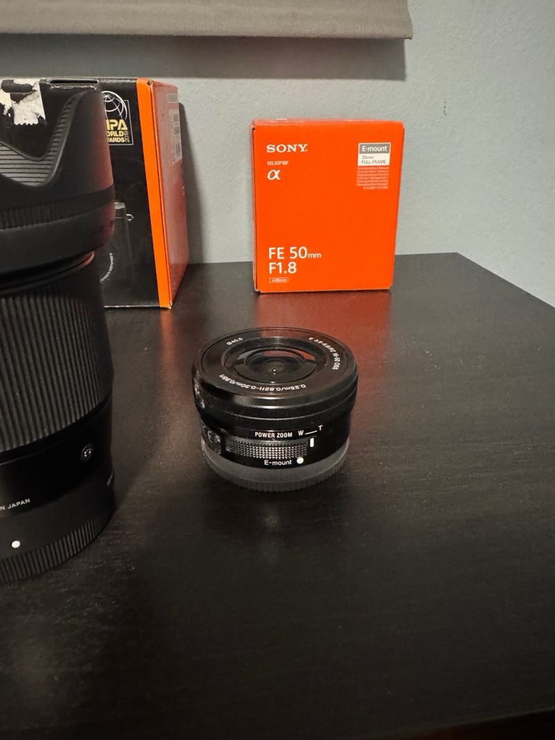Sony Alpha 6400 + 3 objetivos afbeelding 4