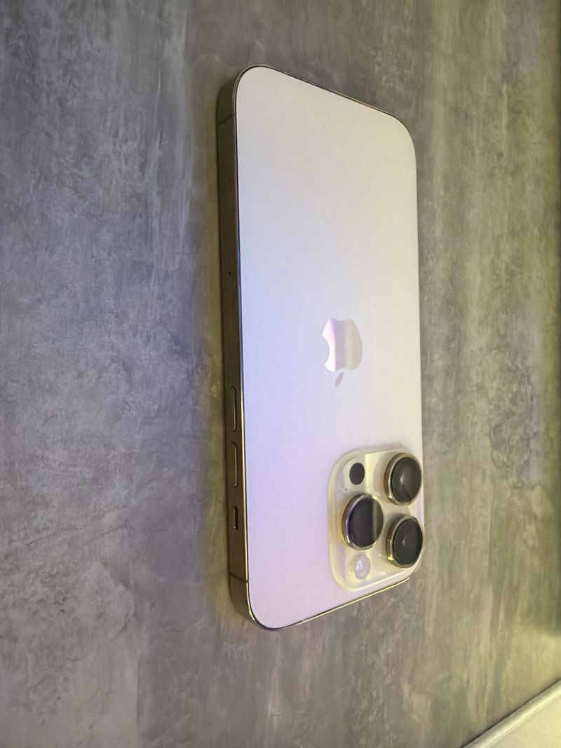 iPhone 14 Pro 128GB oro afbeelding 4